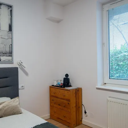 I I Z Lazienkami Appartamento *