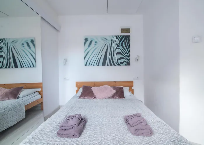 Apartament I I Z łazienkami *