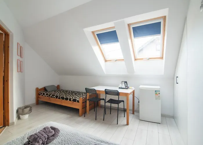 I I Z łazienkami Apartament *