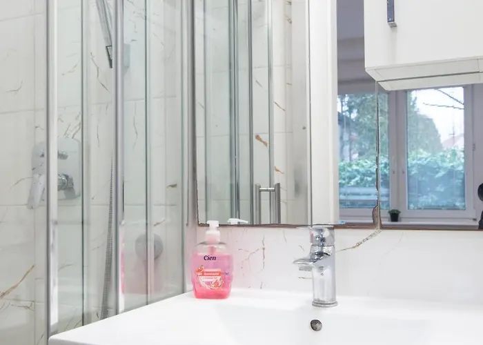 Appartement I I Z Lazienkami